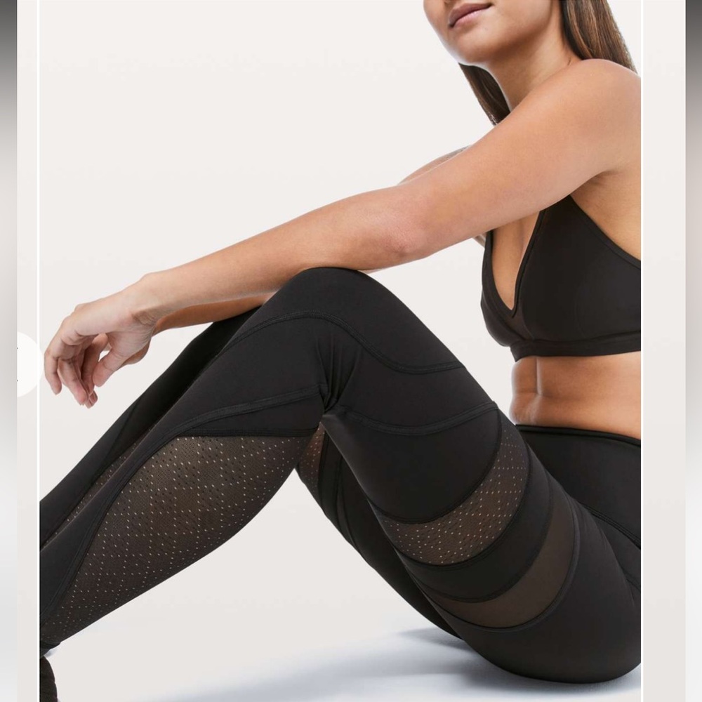 Lululemon Wunder Under High-Rise Tight *Mesh 28"
Black (First Release) size 4 - Picture 1 of 7